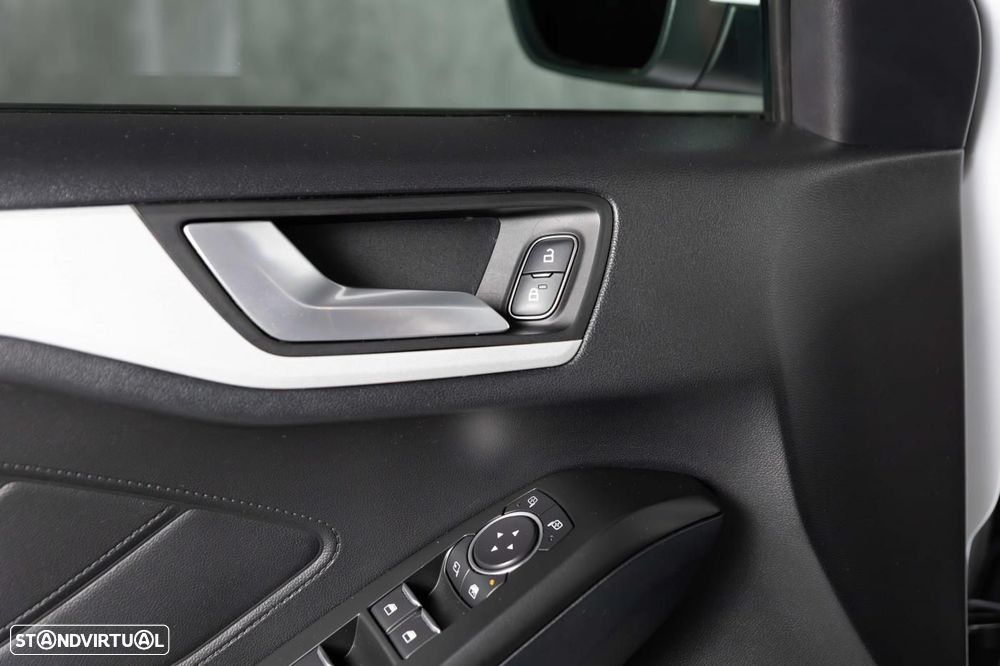 Ford Focus SW 1.5 TDCi Titanium - 20