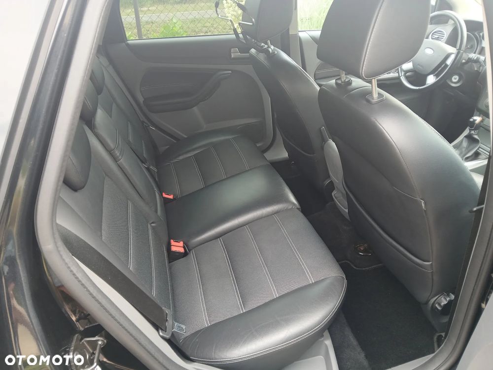 Ford Focus 1.8 FF Gold X - 24