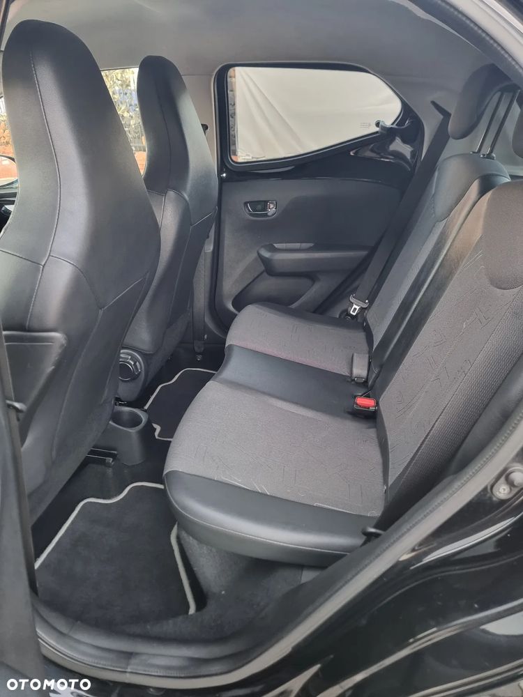 Toyota Aygo 1.0 VVT-i Color Edition - 25