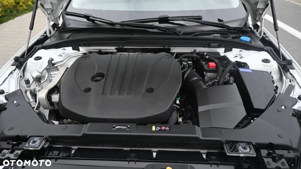 Volvo V60 B3 B Momentum Pro - 23