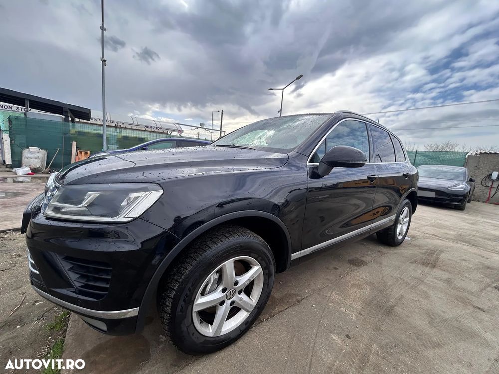 Volkswagen Touareg 3.0 V6 TDI BMT - 3