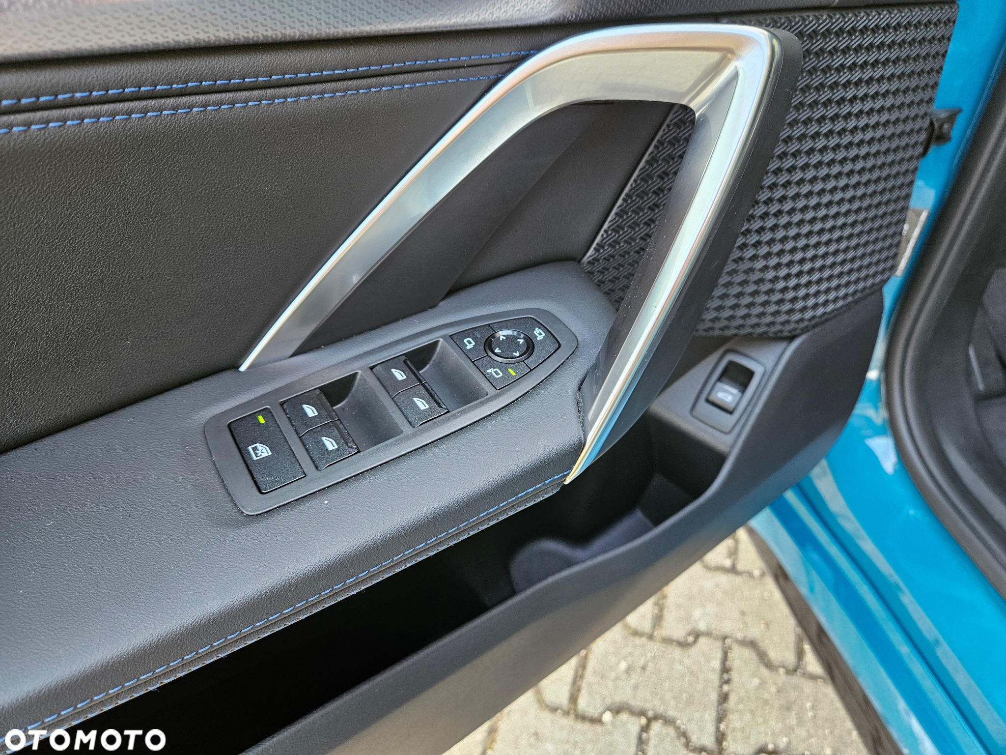 BMW iX xDrive40 76.6kWh Signature - 10