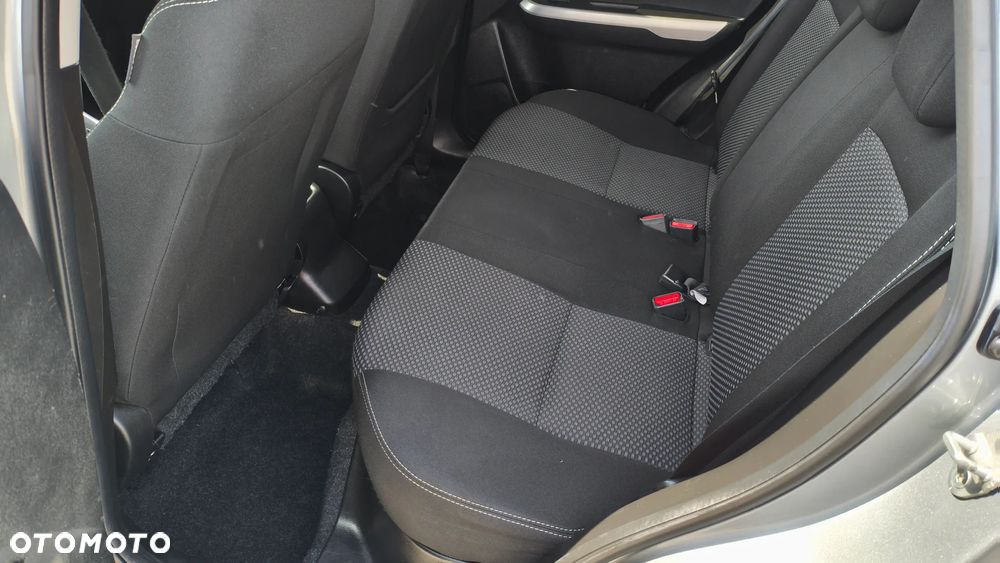 Suzuki Vitara 1.6 (4x2) Club - 12