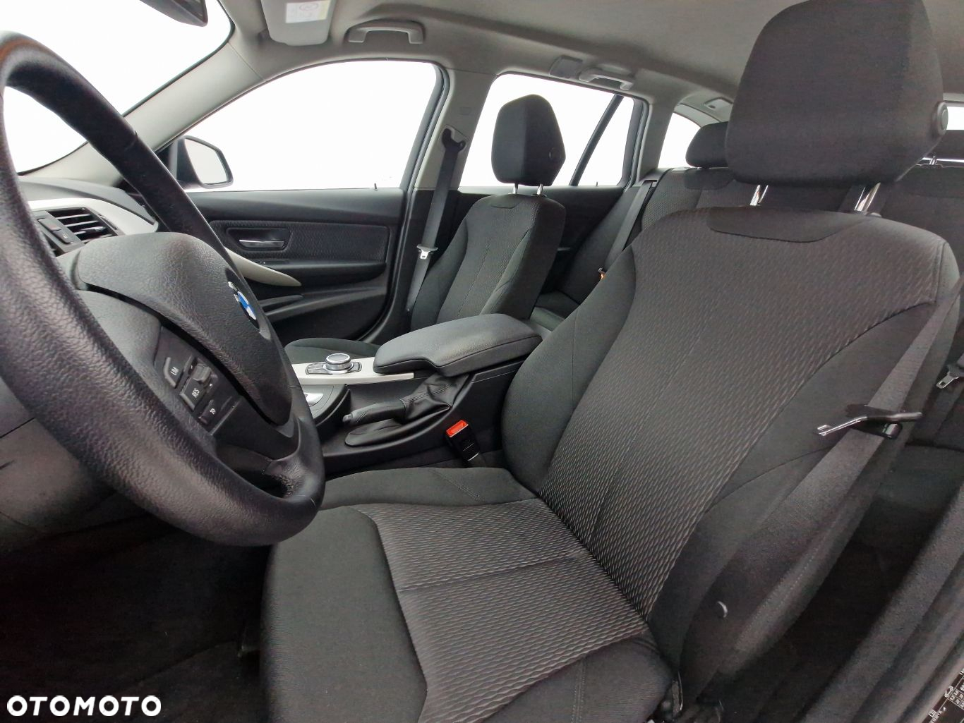 BMW Seria 3 320d Advantage - 14