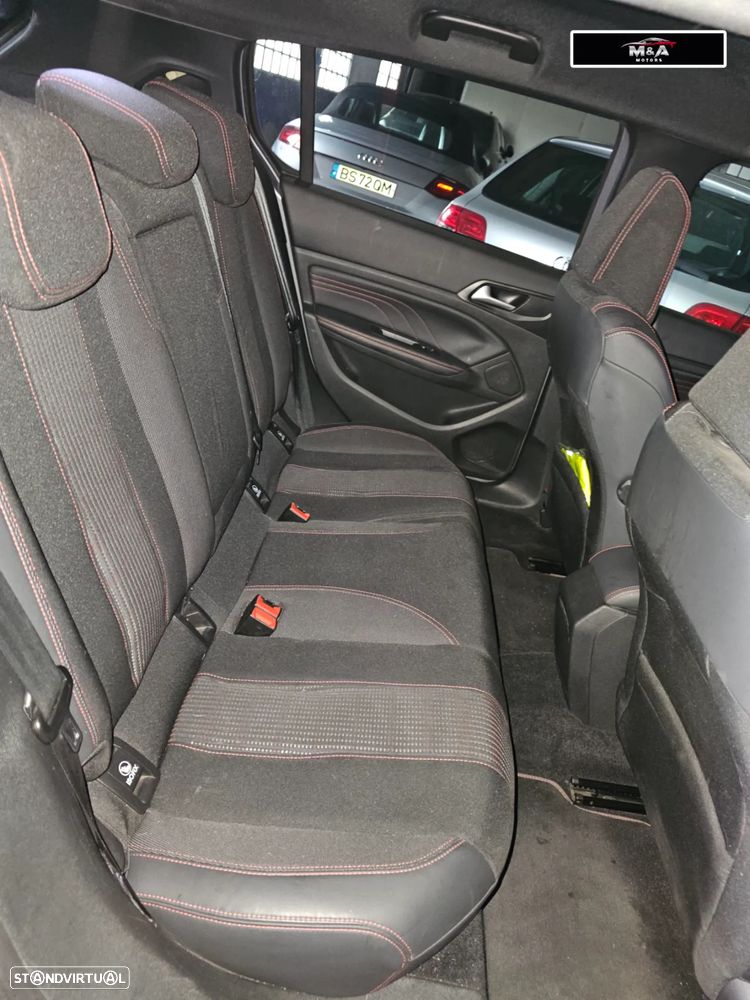 Peugeot 308 1.2 PureTech GT Line - 17