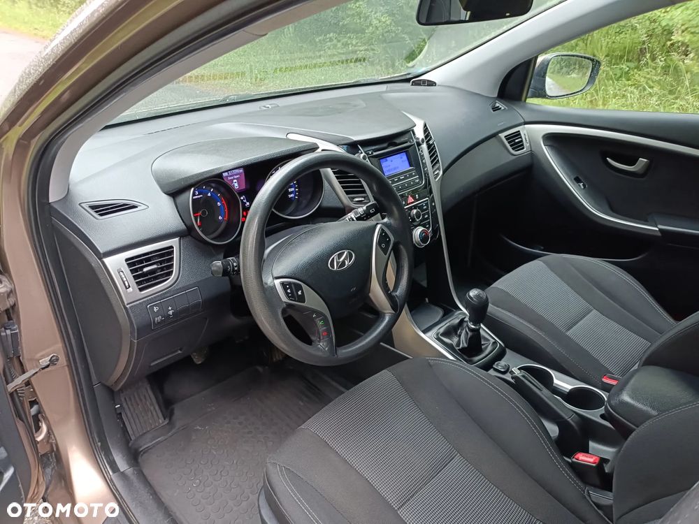 Hyundai i30 1.6 CRDi Comfort - 8