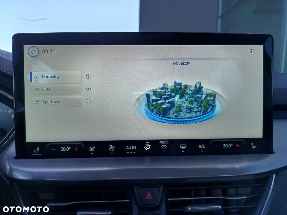 Ford Focus 1.0 EcoBoost Titanium - 30