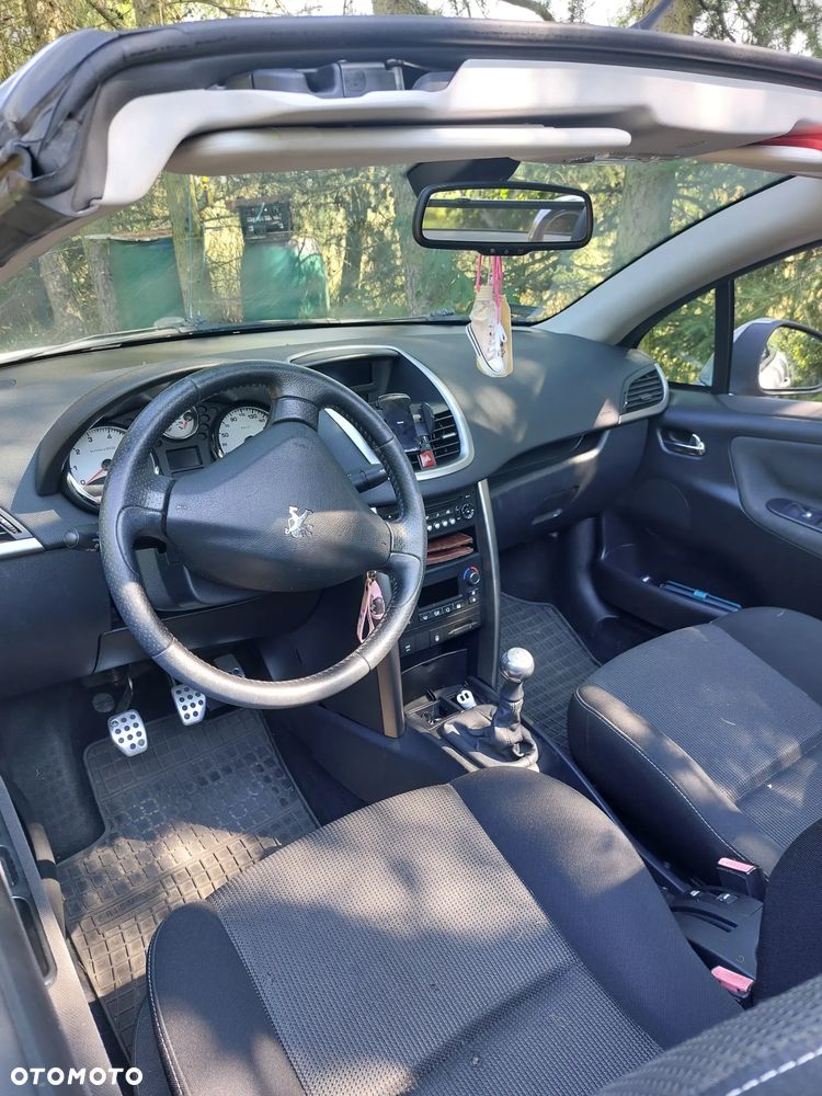 Peugeot 207 CC - 7