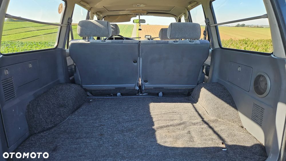 Toyota Land Cruiser - 11
