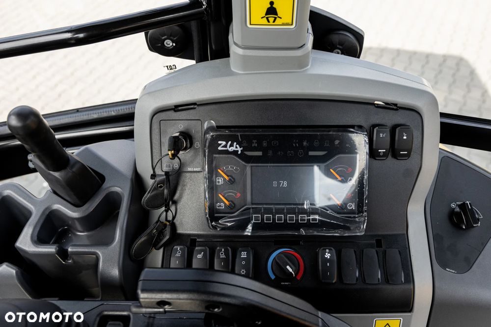 Caterpillar CAT 444 - 25