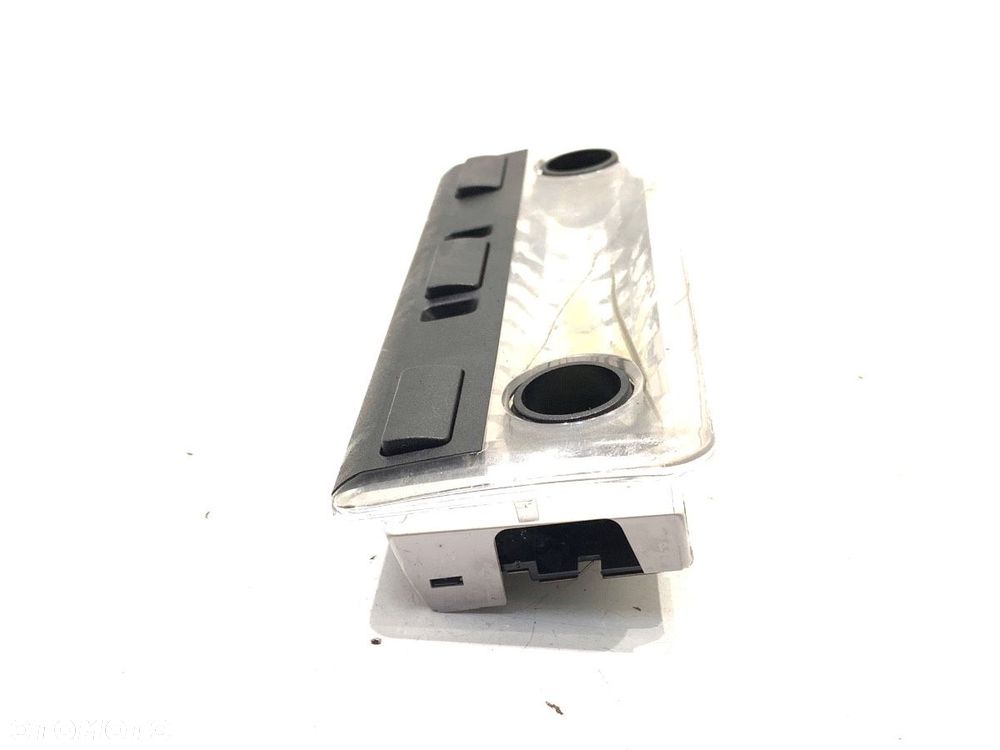 LAMPA SUFITOWA - 45.00 PLN - BMW 3 coupe (E46) 1998 - 2006 318 Ci 110 kW [150 KM] benzyna 2004 - - 3