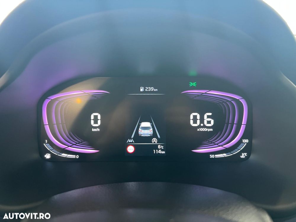 Kia Stonic 1.2 MPI 5MT Urban - 14