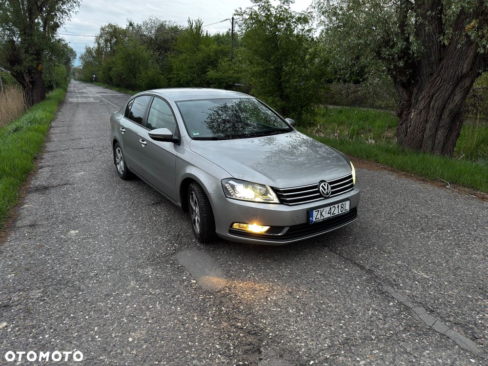 Volkswagen Passat 1.4 TSI Trendline - 1