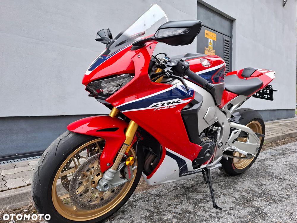Honda CBR - 6