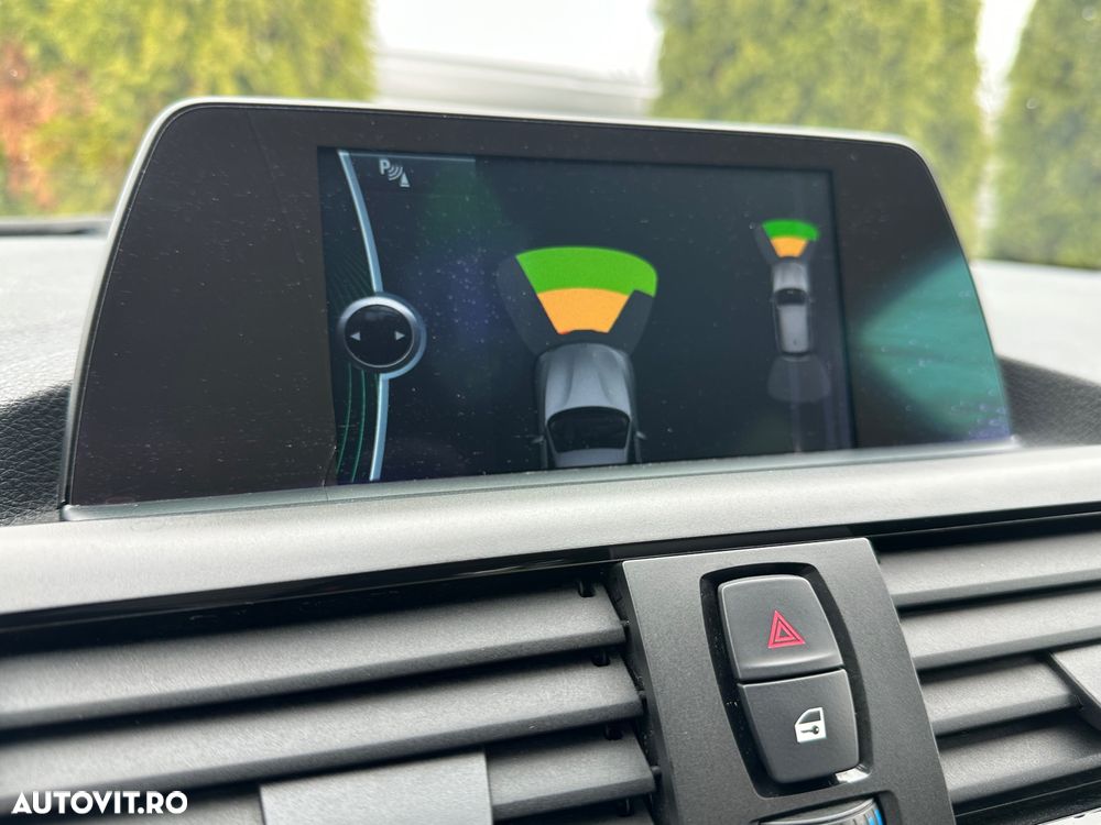 BMW Seria 1 118d Sport Line - 13