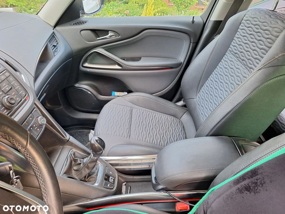 Opel Zafira 2.0 CDTI Cosmo - 9