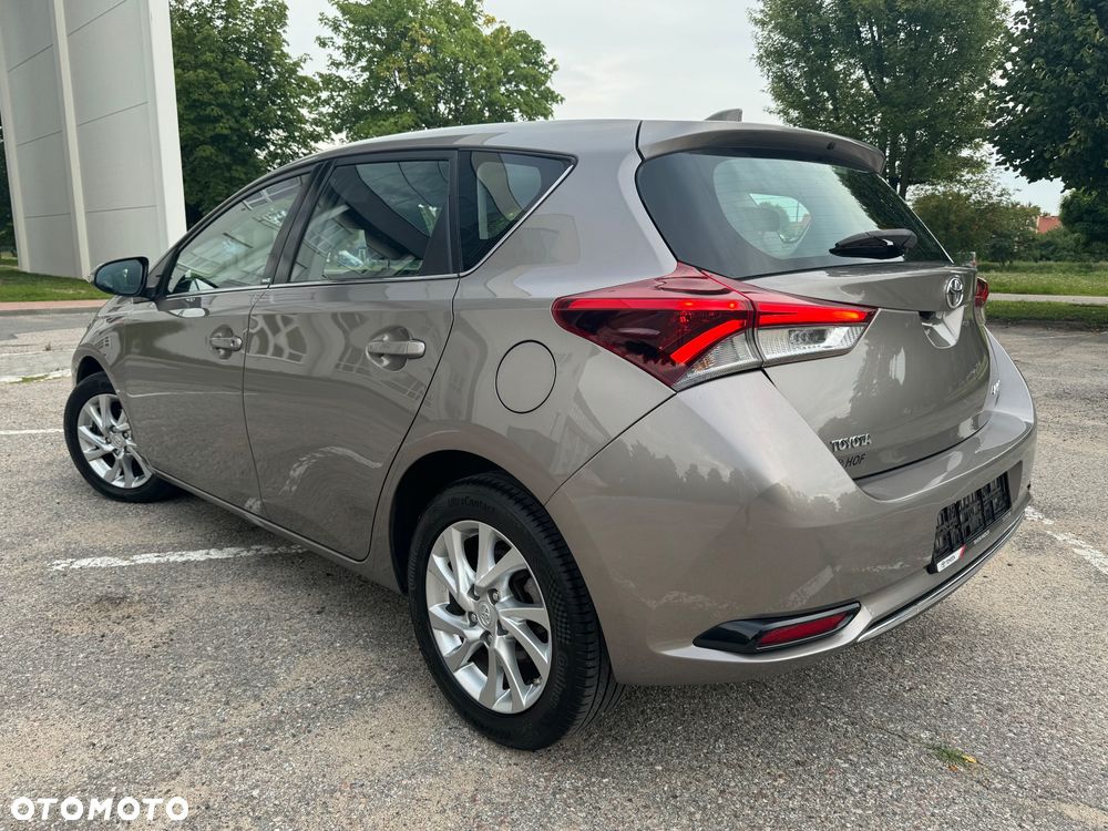 Toyota Auris 1.2 Turbo Edition-S - 15