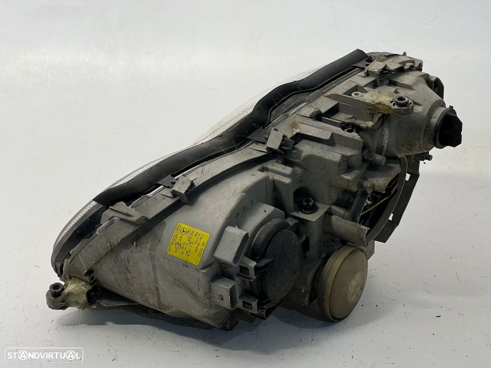 Farol normal Dto Frente MERCEDES-BENZ C-CLASS (W203) REF. A2038200261 - 2