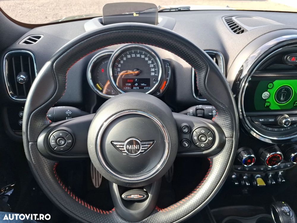 Mini Countryman Cooper S E ALL4 AT - 11