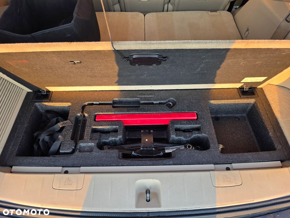 Subaru Tribeca - 34