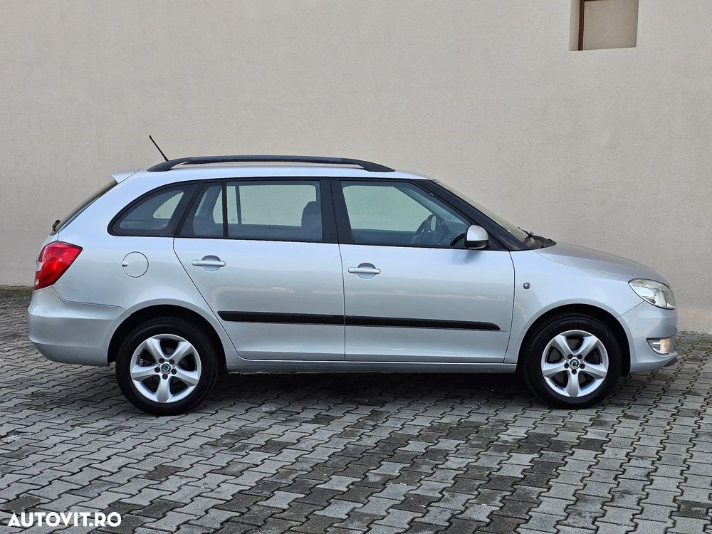 Skoda Fabia 1.2 TSI DSG Elegance - 2