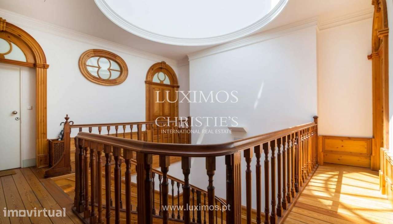 Penthouse duplex com varanda, para venda, na Baixa do Porto - Grande imagem: 2/22