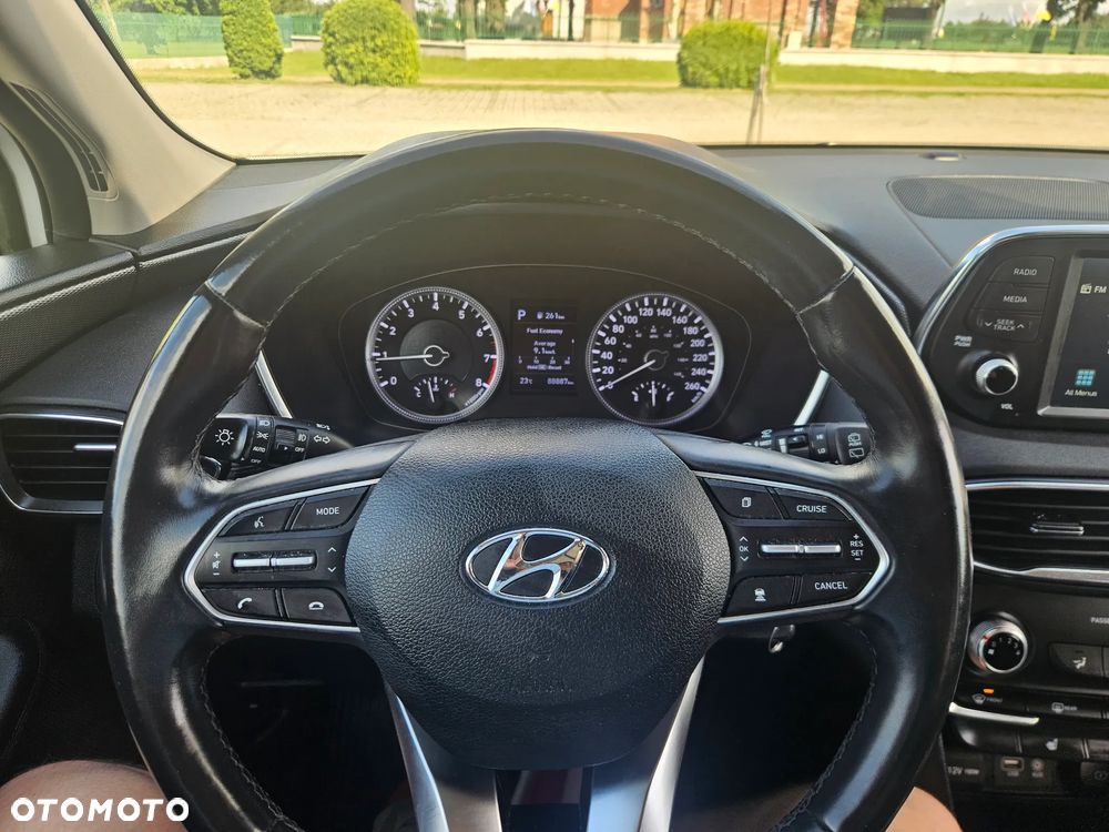Hyundai Santa Fe - 5