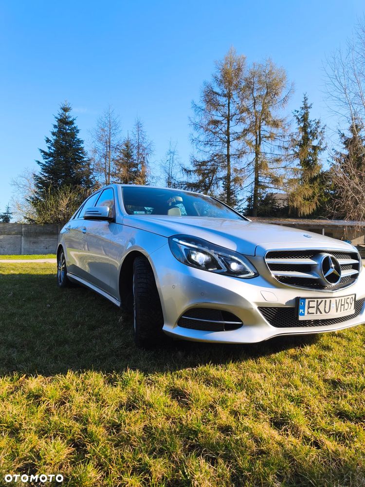 Mercedes-Benz Klasa E 220 CDI DPF BlueEFFICIENCY 7G-TRONIC Elegance - 2