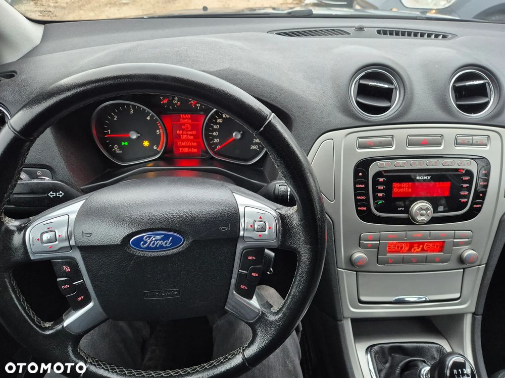 Ford Mondeo 2.0 TDCi Viva Trend - 11