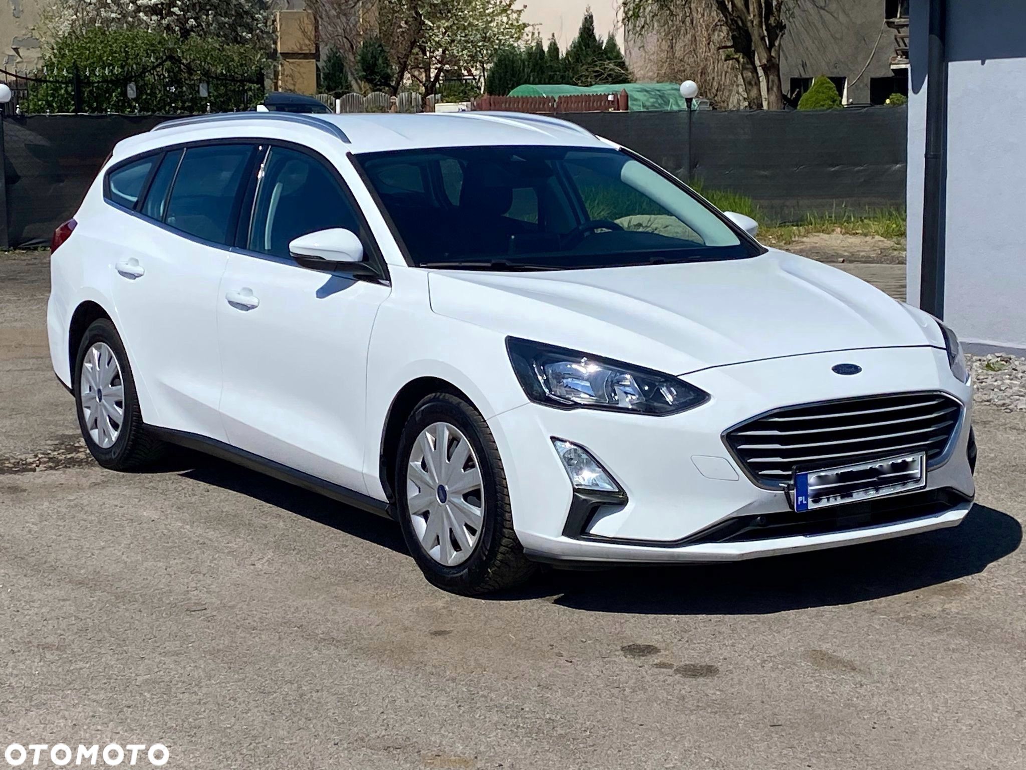 Ford Focus 1.0 EcoBoost Trend Edition Business - 1