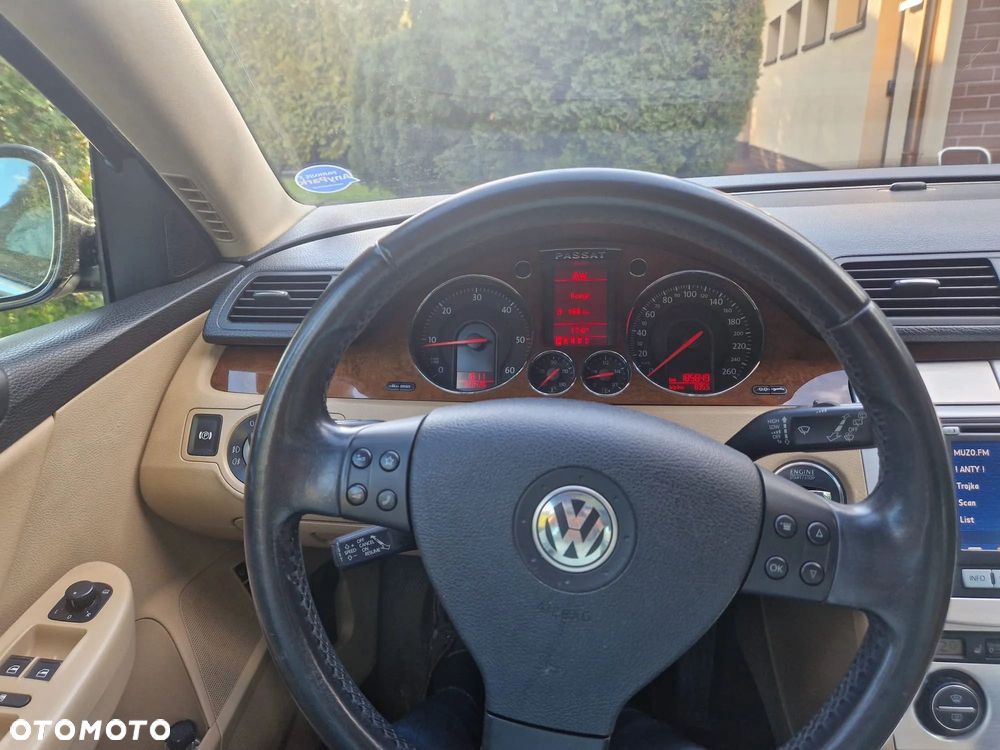 Volkswagen Passat 2.0 TDI DPF Highline DSG - 6