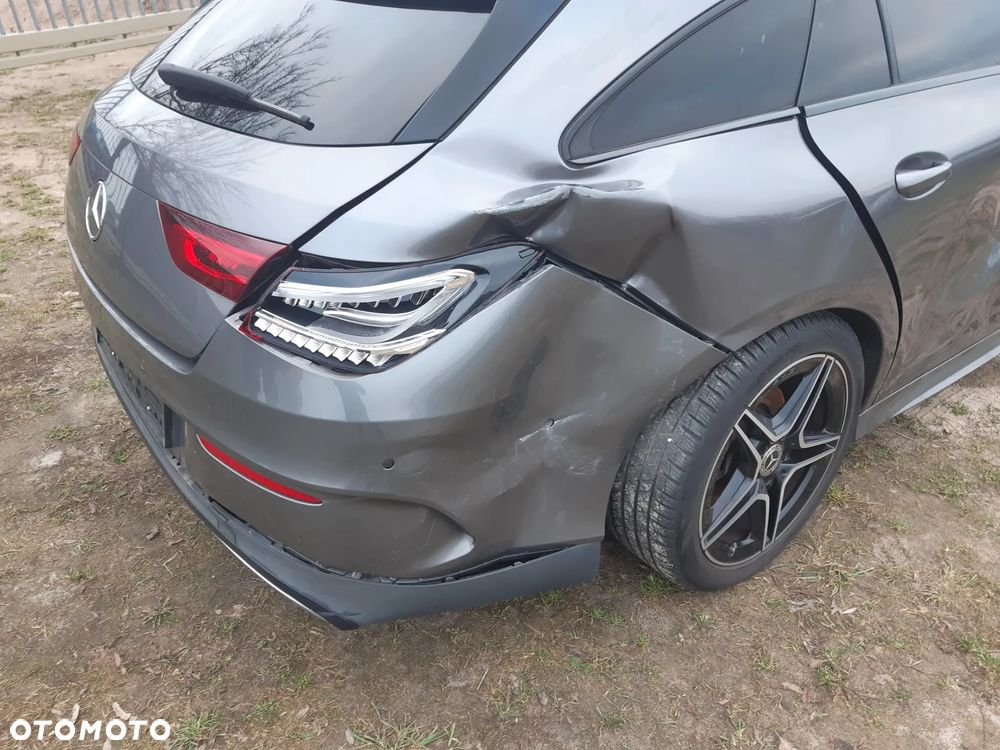 Mercedes-Benz CLA 200 AMG Line - 14