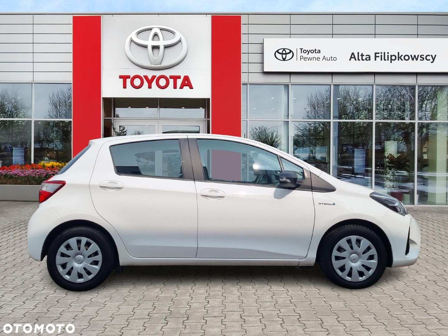 Toyota Yaris - 7