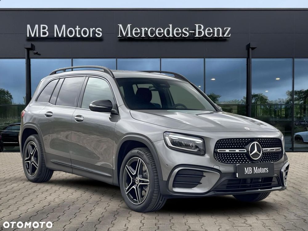 Mercedes-Benz GLB - 2