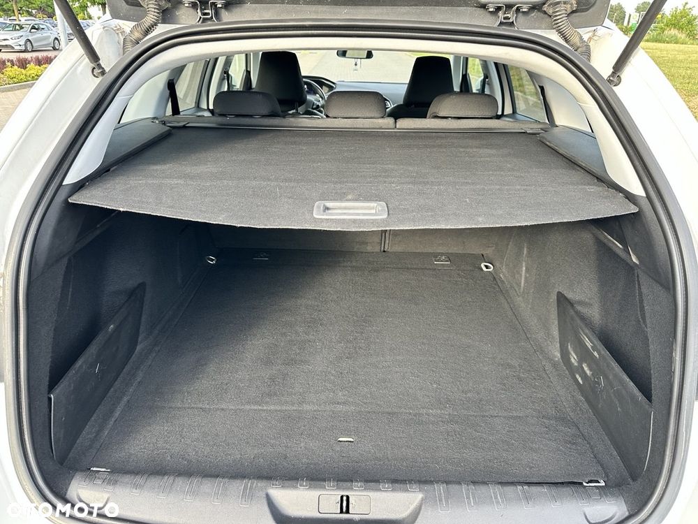 Peugeot 308 1.5 BlueHDi Allure Pack S&S EAT8 - 20