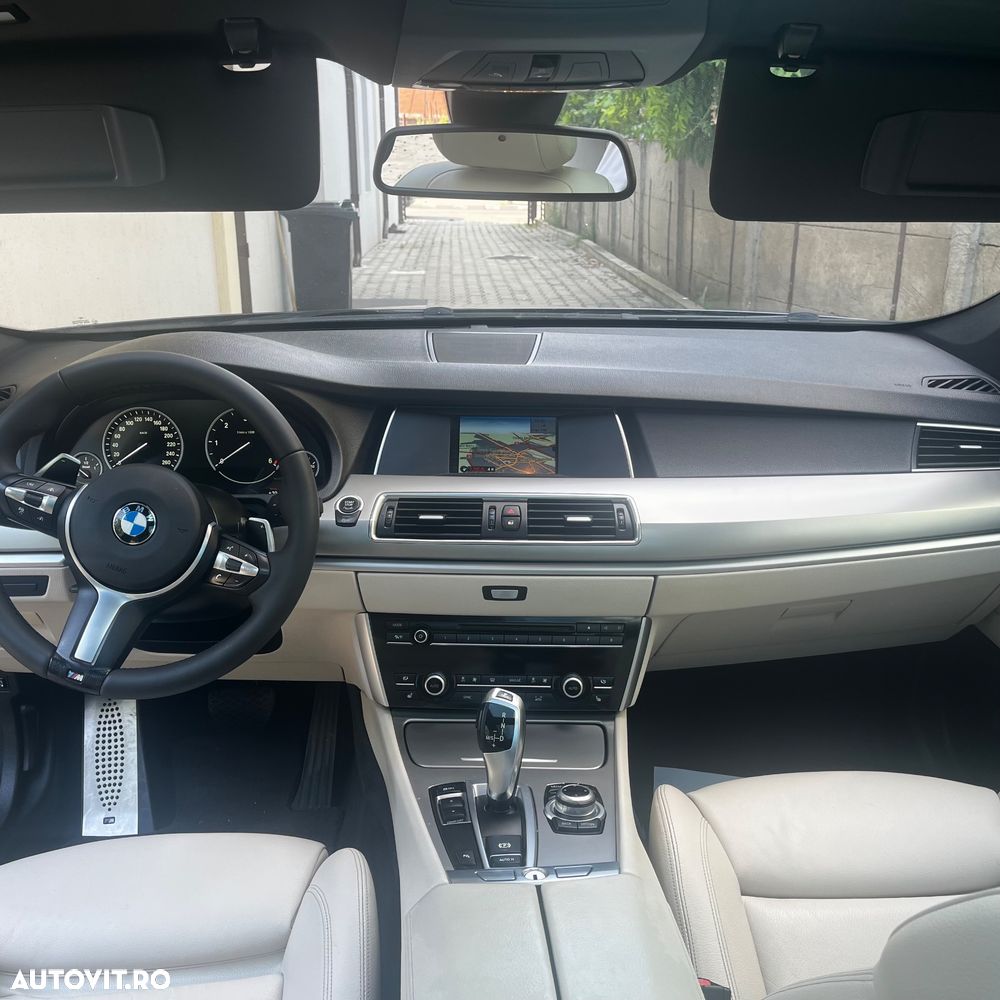BMW Seria 5 520d Aut. - 12