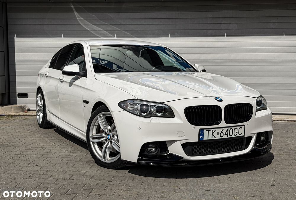 BMW Seria 5 525d Sport-Aut - 2