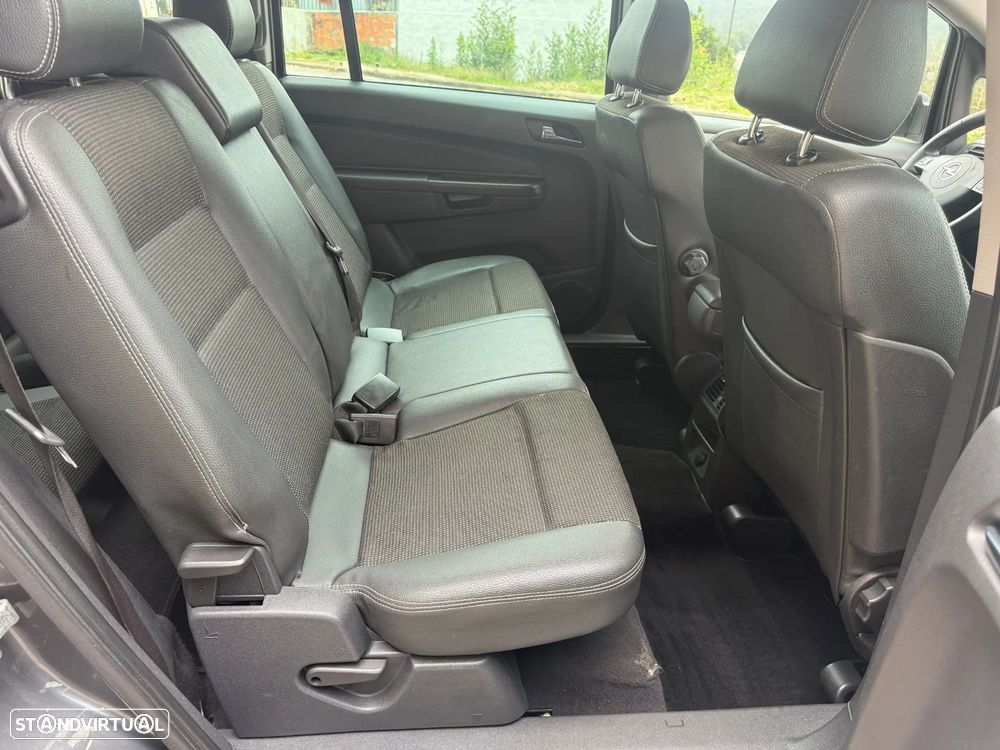 Opel Zafira 1.7 CDTi Cosmo - 16