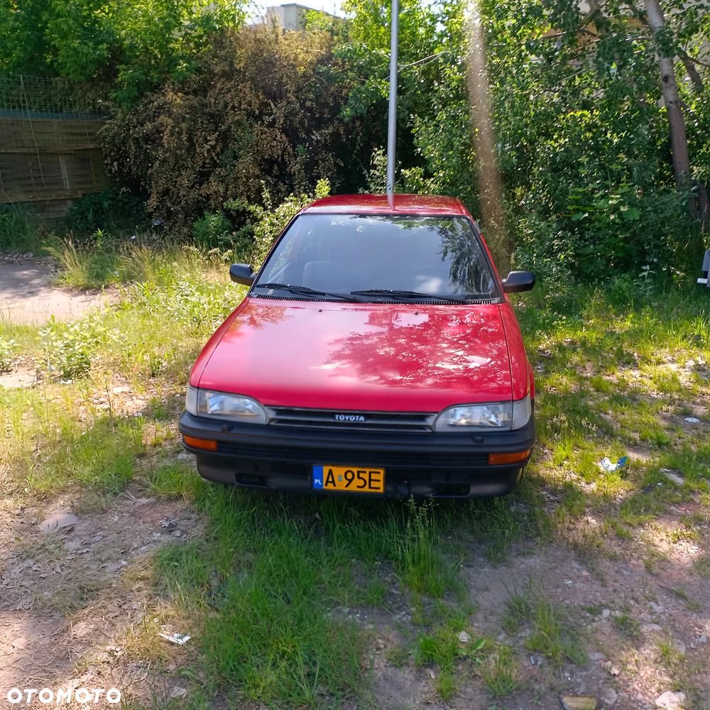 Toyota Corolla 1.3 DX - 5