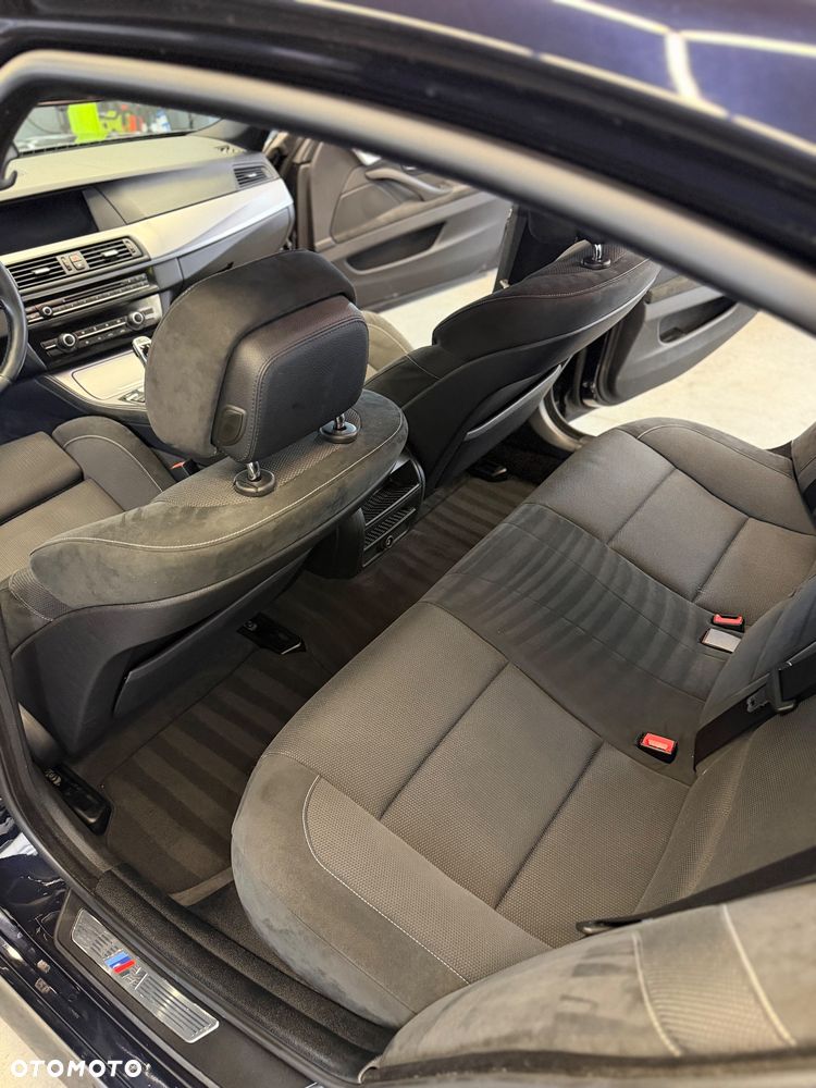 BMW Seria 5 520i Sport-Aut - 20
