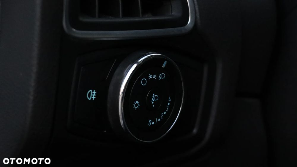 Ford Focus 1.6 Ti-VCT Titanium - 15