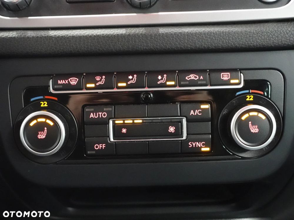 Volkswagen Tiguan 2.0 TDI DPF 4Motion BlueMotion Technology DSG Life - 31