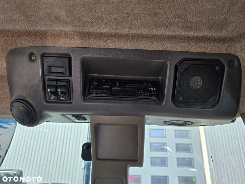 Renault Ares 556 RX - 19