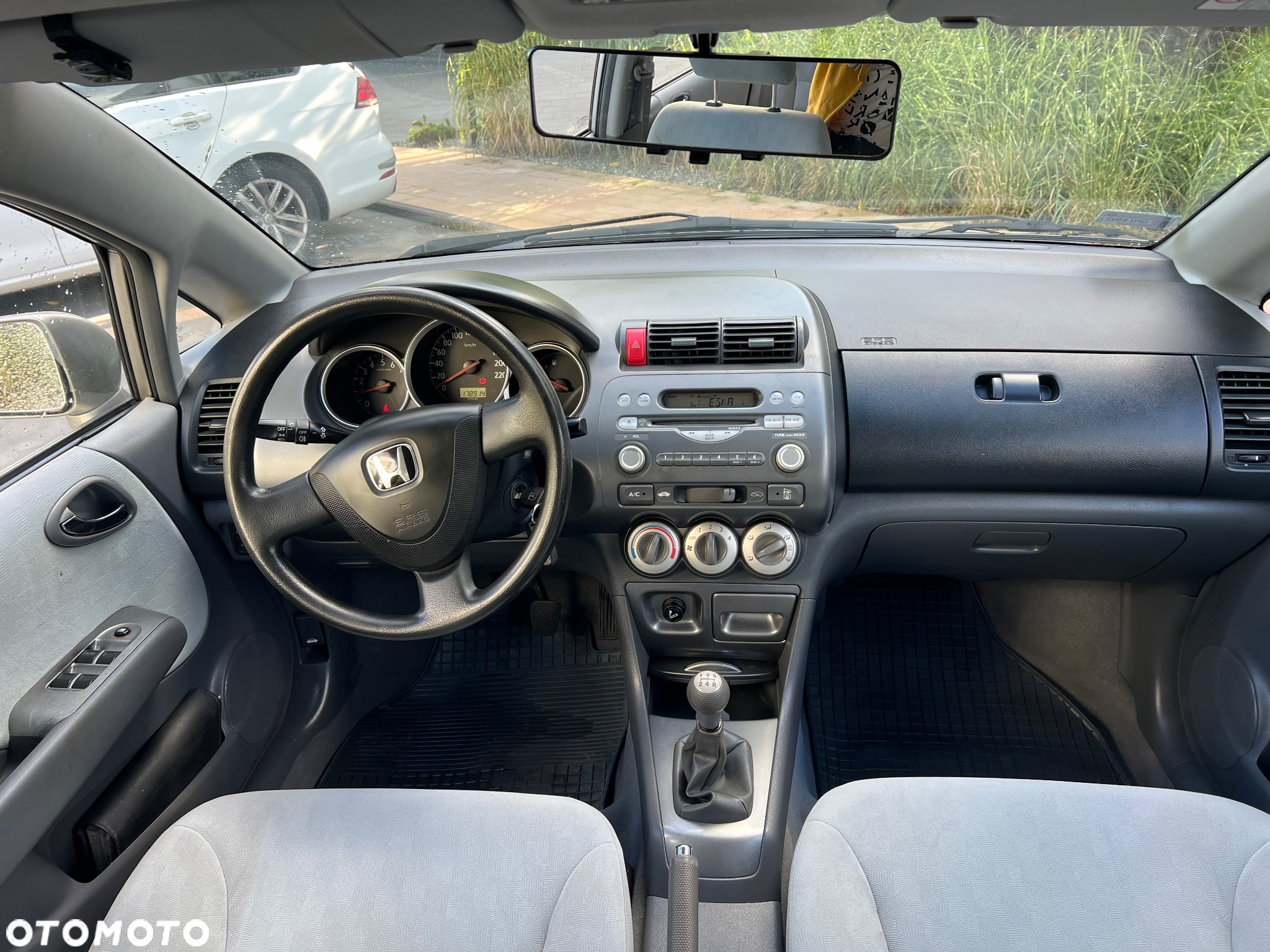 Honda City 1.4 S - 24