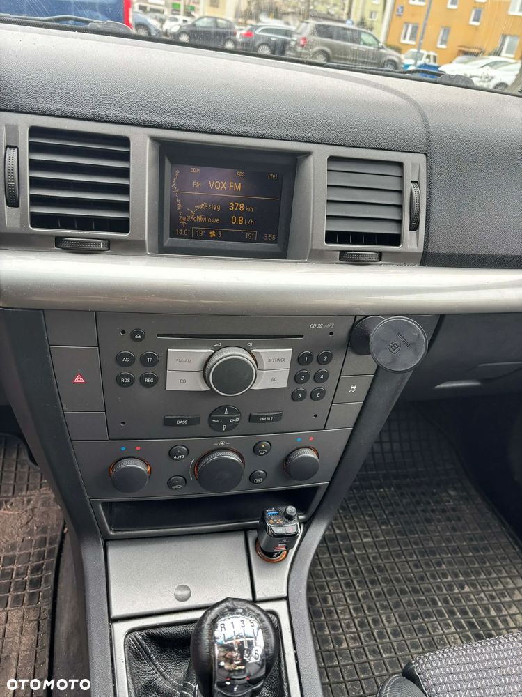 Opel Vectra 1.9 CDTI Sport / GTS - 11