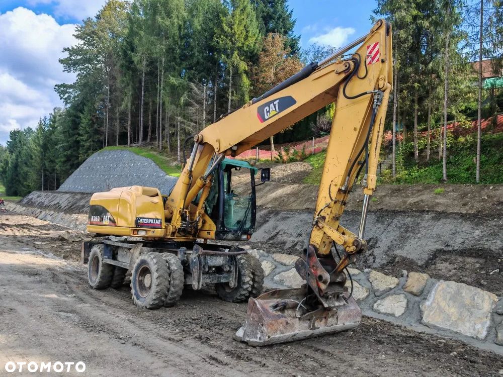 Caterpillar M316C - 1