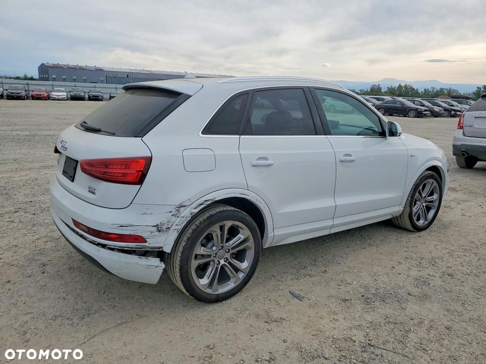 Audi Q3 - 4
