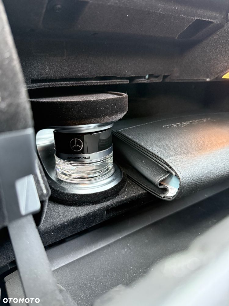 Mercedes-Benz Klasa C 300 7G-TRONIC - 14