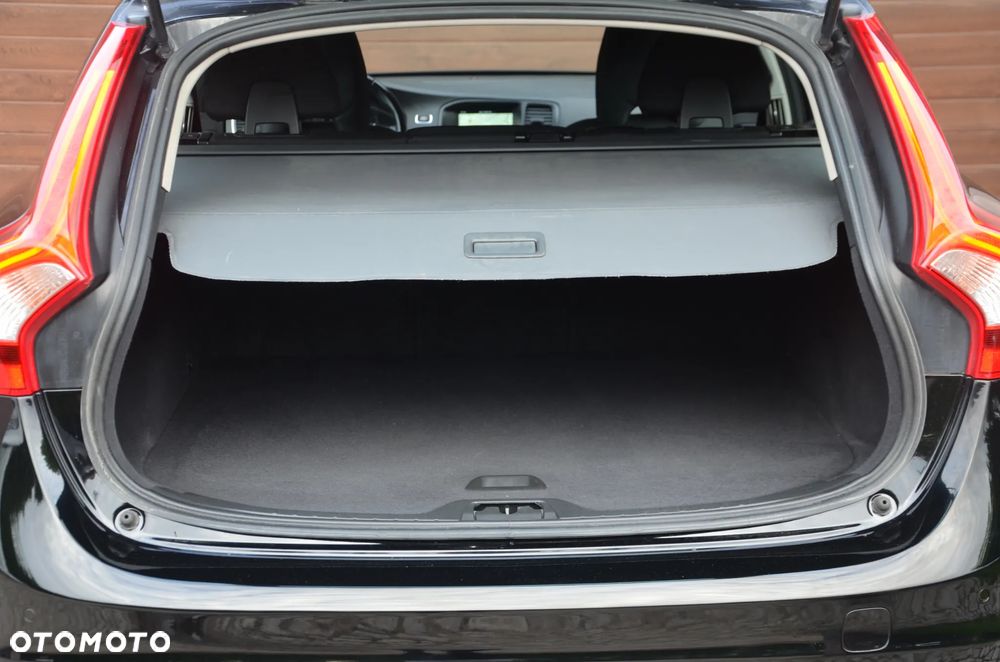 Volvo V60 D3 Linje Business - 11