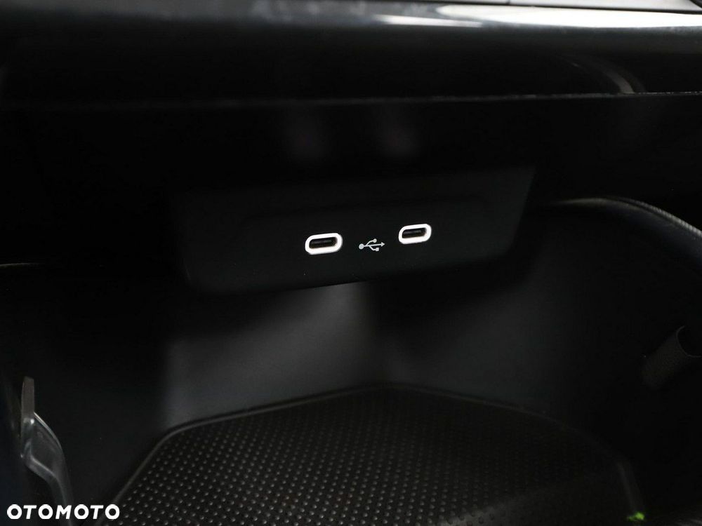 Skoda Fabia 1.0 TSI Ambition - 29